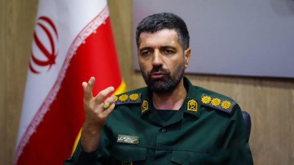 در آیینی با حضور معاون هماهنگ‌کننده نیرو فرمانده جدید لشکر ۱۴ امام حسین (ع) معرفی شد.