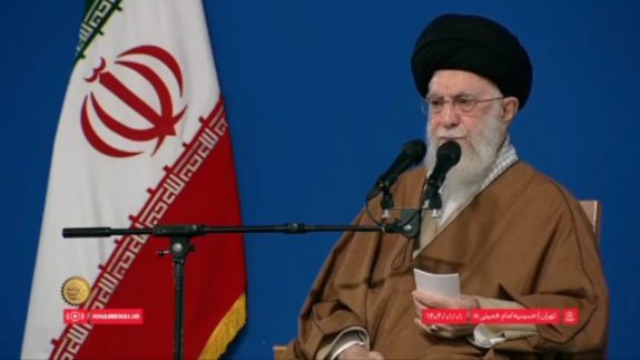 این ملت در مقابل تحمیل، تسلیم هیچکس نخواهدشد